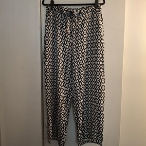 Bunulu Women's Chic Black and White Geometric Women's Wide Leg Pants